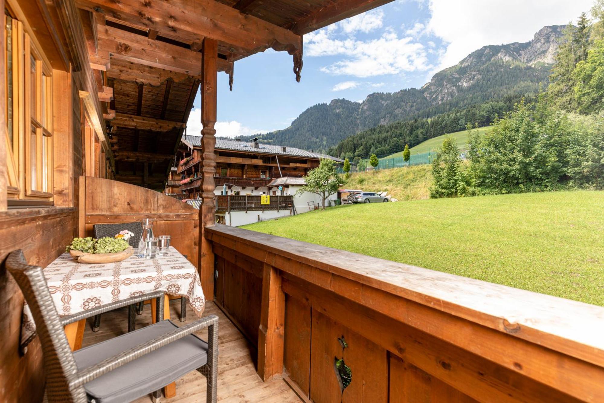 Gaestehaus Gratlspitz Alpbach Rum bild